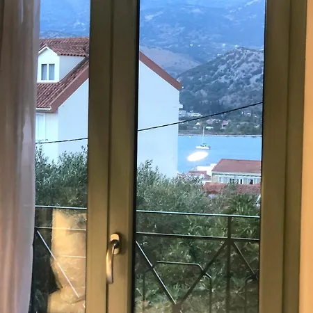 Apartment Unique View