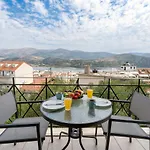 Unique View Daire *